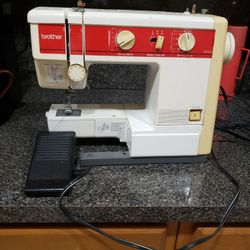 RARE BROTHER SEWING MACHINE Model VX-1010