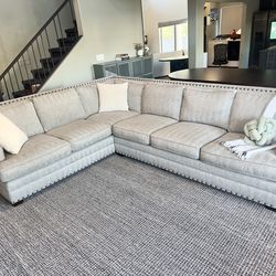 Universal Furniture Riley sectional
