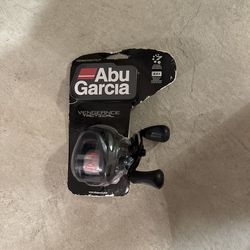 Abu Garcia Vengeance Tactical - VENGTACTLP Right Hand Casting Reel (NEW SEALED)