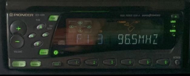 Vintage Pioneer 1.5 Din, CD works GR8, $90 FIRM! Hard to find! Located in West Houston. OBS fitment.