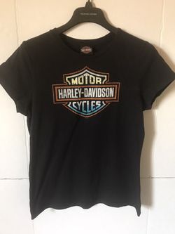 Harley Davidson Woman’s Black V-Neck T-Shirt Size Large