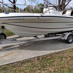 20’ Center Console Boat For Sale