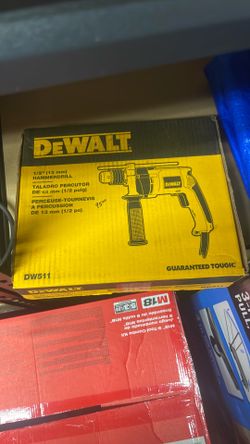 Dewalt1/2”(13mm) hammer drill wired -pick up only