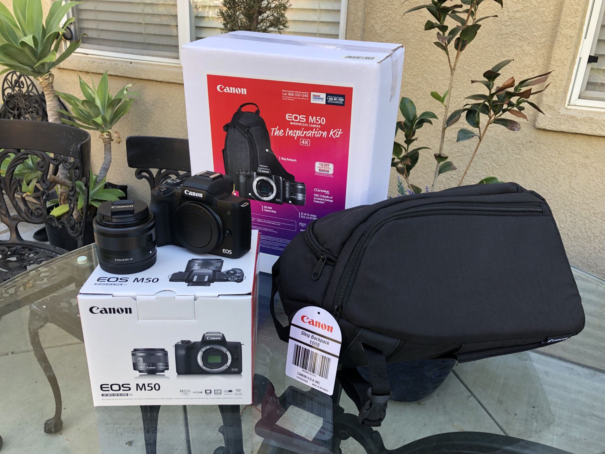 Canon M50 Mirrorless Camera Inspiration Kit 