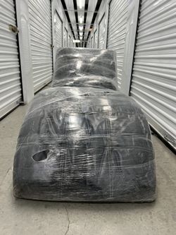 Leather Chaise Lounge With Pillows 