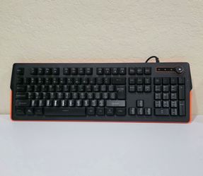 Meetion MT-K9520 RGB gaming keyboard.