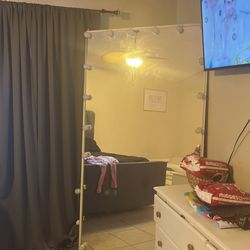 glass door lights 