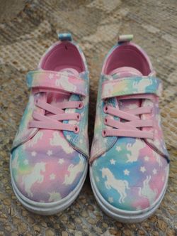 Girls Shoes