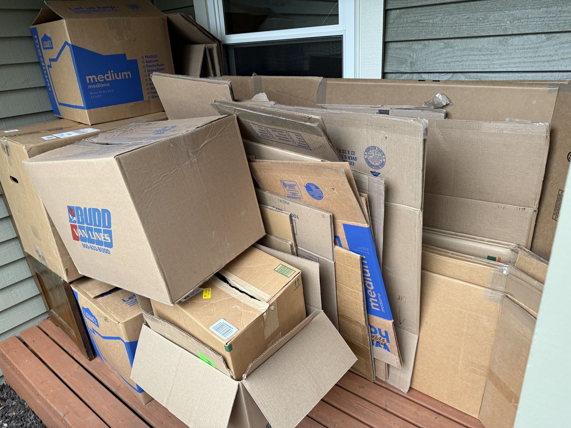 Free Moving Boxes