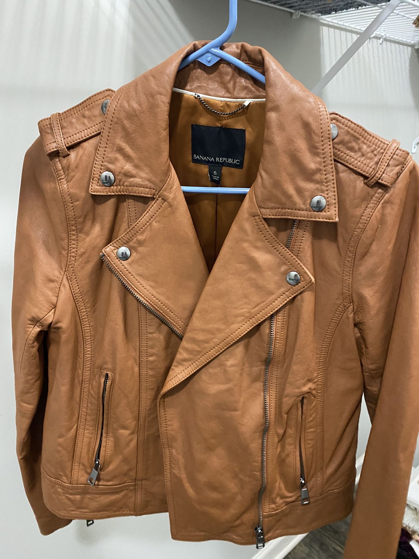 Banana Republic Leather Bomber Jacket