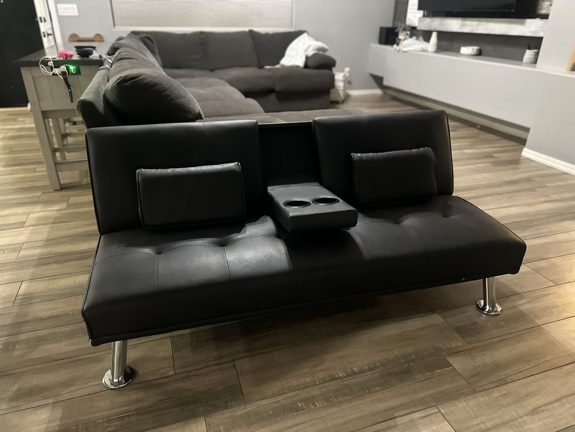 Black Futon
