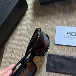Balenciaga New Sunglasses - Modern Vanguard Style