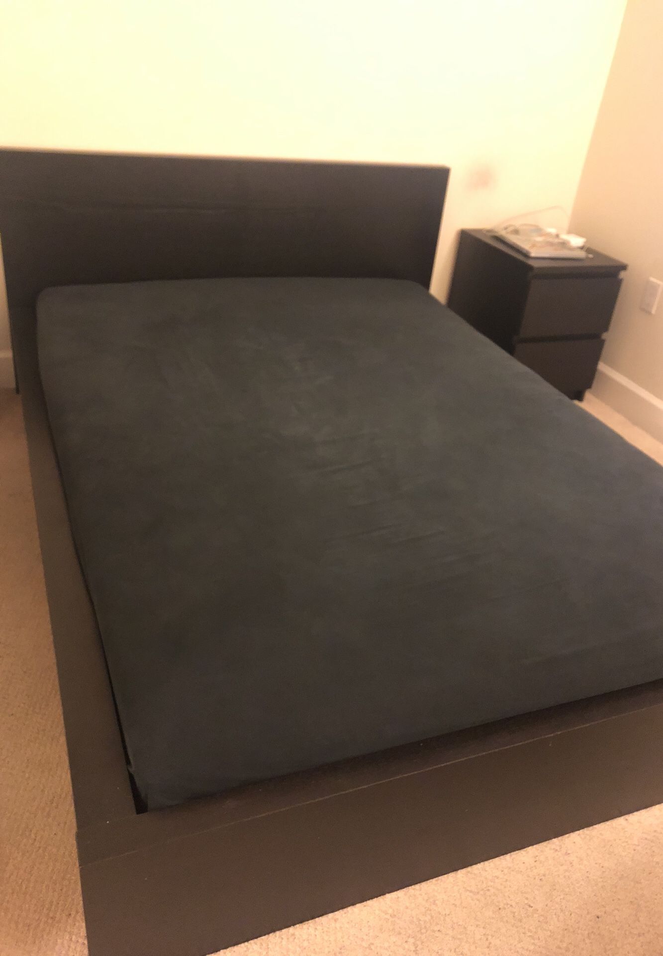 Queen size bed. Frame only(no mattress)