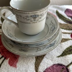 Small China Set 