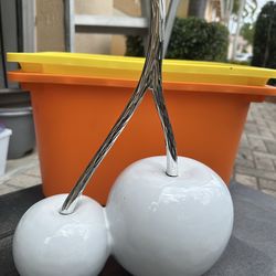 Cherry decoration figurine