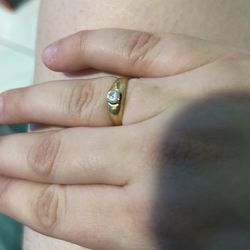 Anillo De Oro Con Diamante Size 8