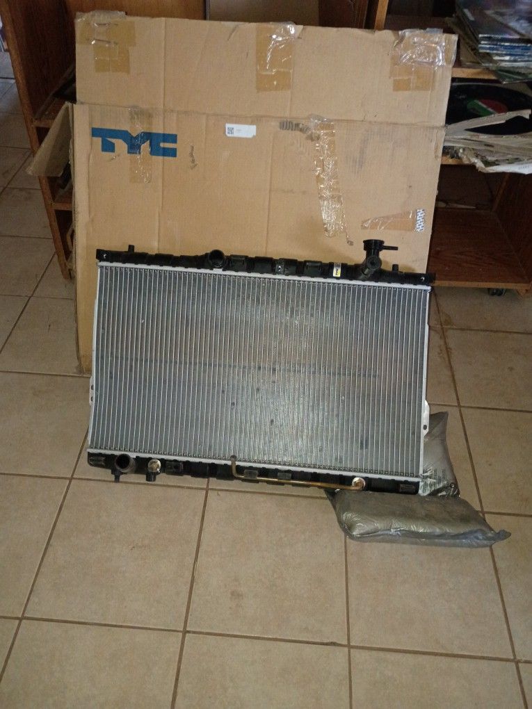 Radiator For Hyundai Santa Fe