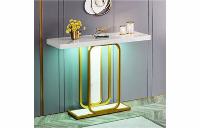 Luxury table