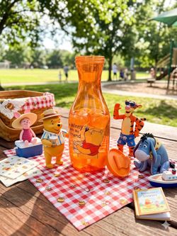 Winnie The Pooh Juice Pitcher With “Reusable Ice Cubes”