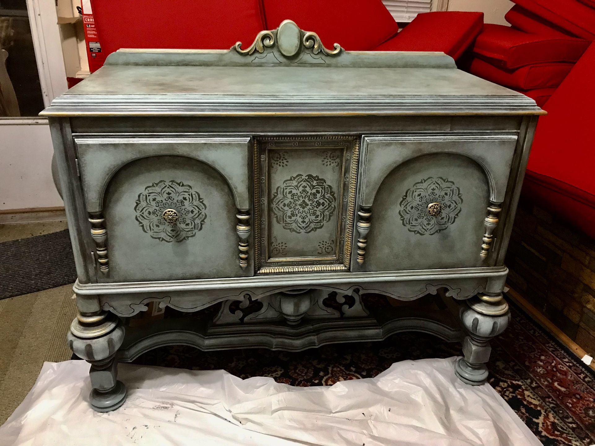 Amazing Antique Furniture Good quality Vintage Style