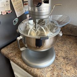 KitchenAid Stand Mixer With Attachments