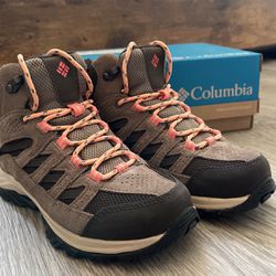 Columbia Women’s Crestwood Mid Waterproof Hiking Boots