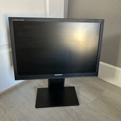 Samsung Computer Monitors (3) 