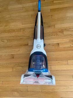 Hoover PowerDash Pet Compact Carpet Cleaner Machine