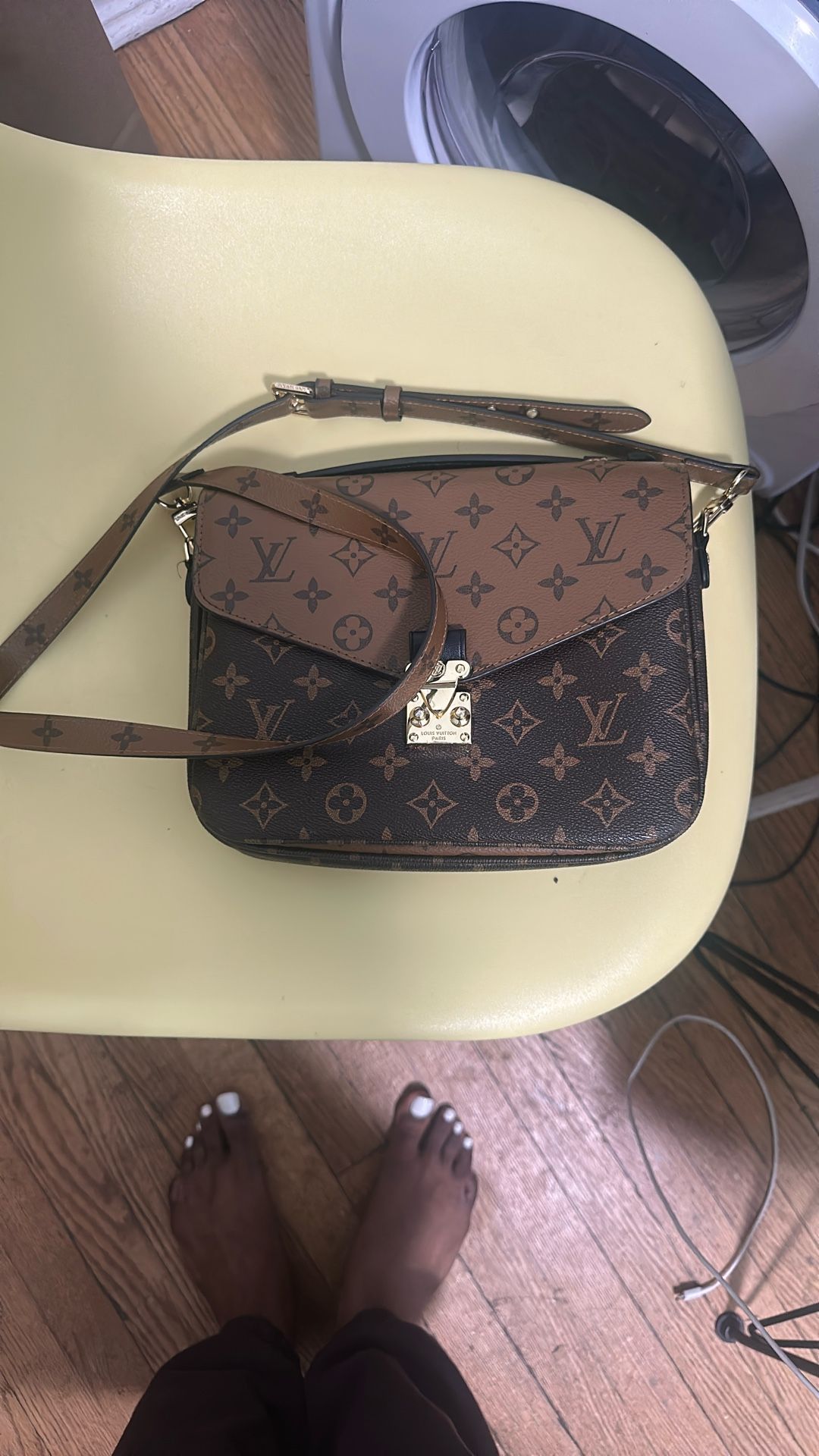 Louis Vuitton Pochette Metis