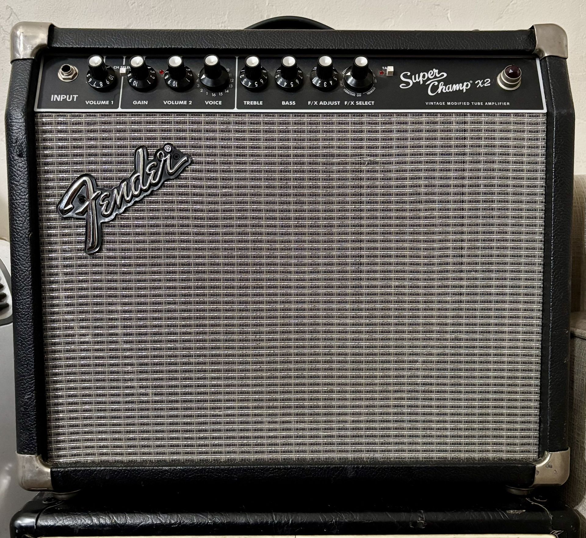 Fender Super Champ X2 15 Watt Tube Modeling Amp With Effects