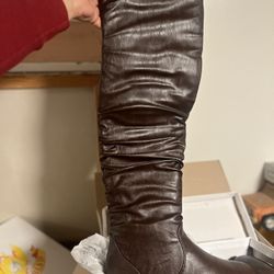 Women’s Boots New Size 10 Long 
