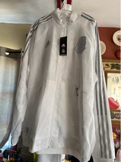 Adidas Mexico jacket size XL 100$ firm