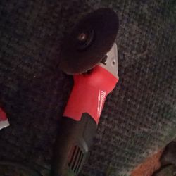 Milwaukee Small Angle Grinder
