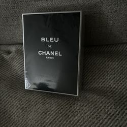 Bleu de chanel paris EAU DE TOILETTE 3.4oz