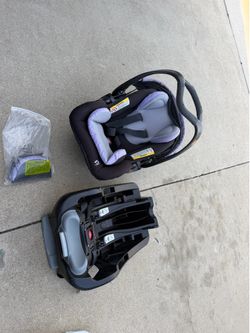 Baby Trend Secure Snap Tech 35 Infant car seat