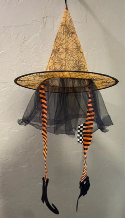 HALLOWEEN WITCH HAT