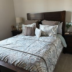 Queen Bedroom Set With mattress & adjustable Base