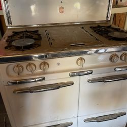 Wedgewood Antique Stove