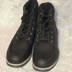SIZE 13 MENS LEVIS DEAN MOC TOE LACE UP BOOTS