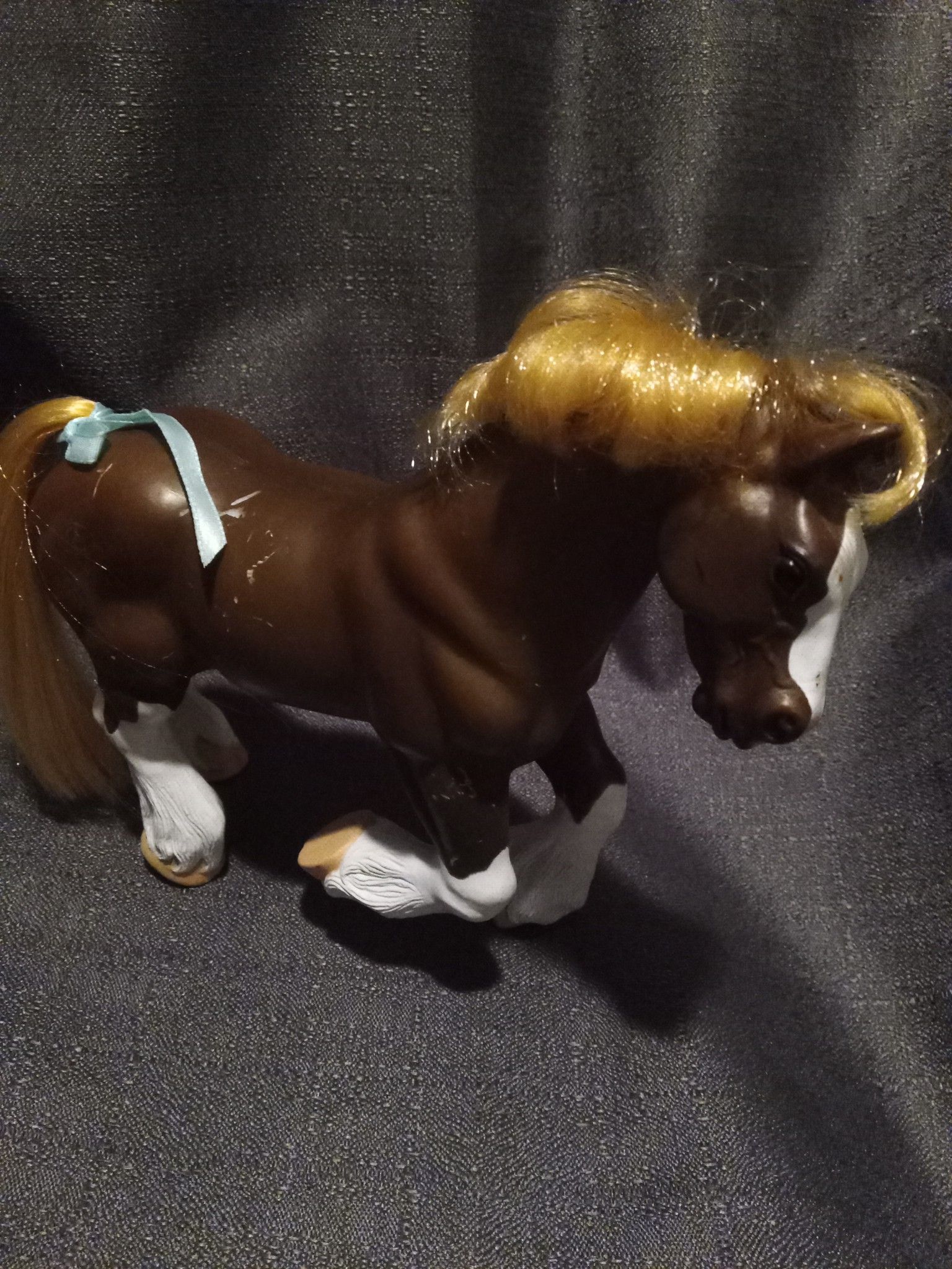GC Grand Champion Toy Horse lg. Brown