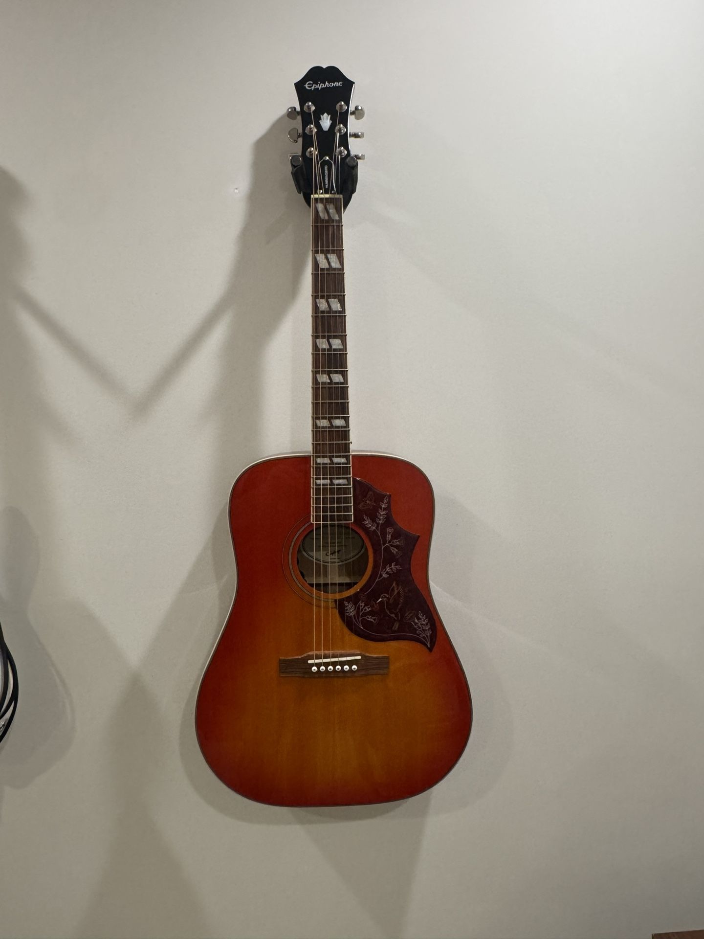 Pristine Epiphone Hummingbird Studio
