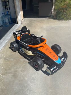 Huffy 12V McLaren Formula 1 Kids Ride-On Car