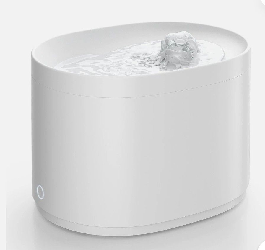 Pet Water Fountain (New)