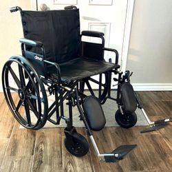 Drive Sentra Extra Heavy Duty Wheelchair - 22” Seat