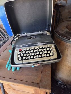 Vintage smith corona galaxies ll typewriter