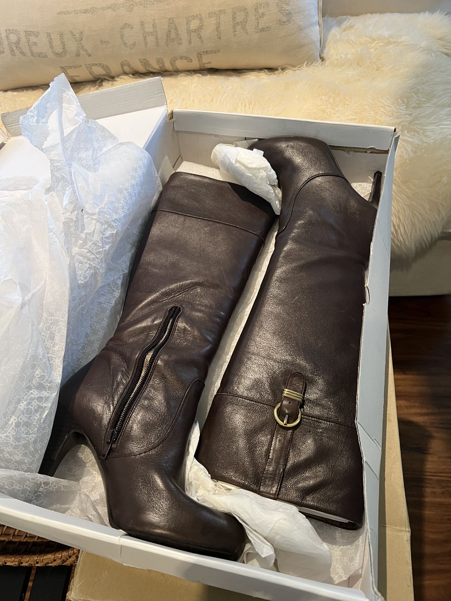 Banana Republic Vintage Deep Brown Leather Boots