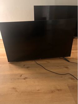 35 inch flat screen TV