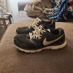 Ladies Nike Flex Experience Running Shoes