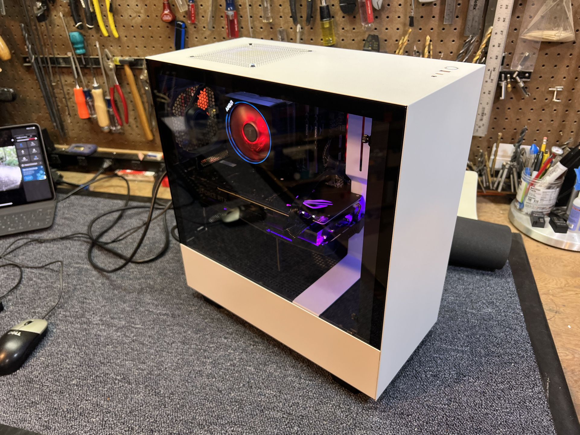 Gaming PC! Ryzen 7 3700x, RTX 2080 Ti, 16gb, 1tb, 750w, RGB!
