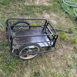 Bike Trailer That You Can Use To Carry Stuff Around